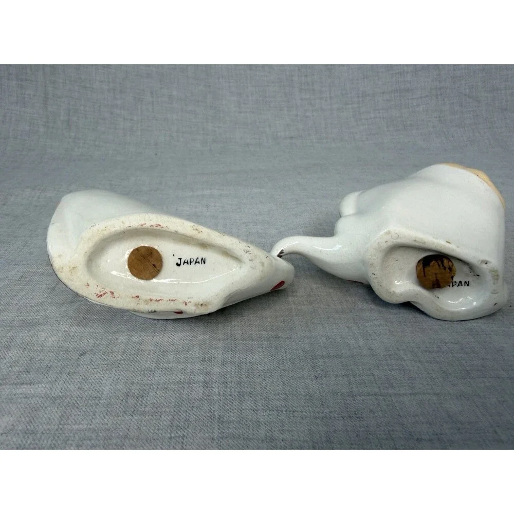 Anthropomorphic Anthro Stingray Red Polka Dot Salt Pepper Shakers 1950's